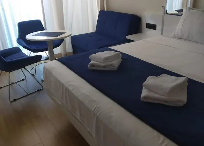 Sea View Hotel Apartment Orbi City1006.