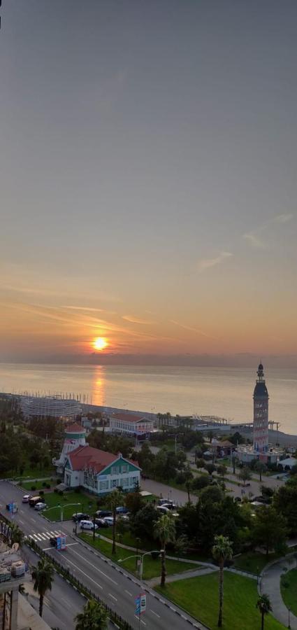 Sea View Orbi City1006. *